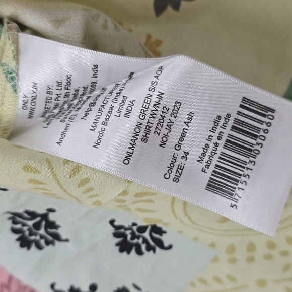 Only Green and Pink Boxy Graphic Button Down Shirt - Picture 4 of 5